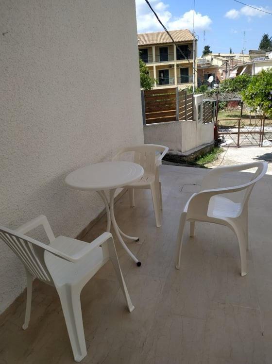 Nancy'S Rooms Gouvia Exterior foto