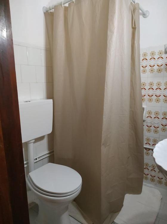 Nancy'S Rooms Gouvia Exterior foto